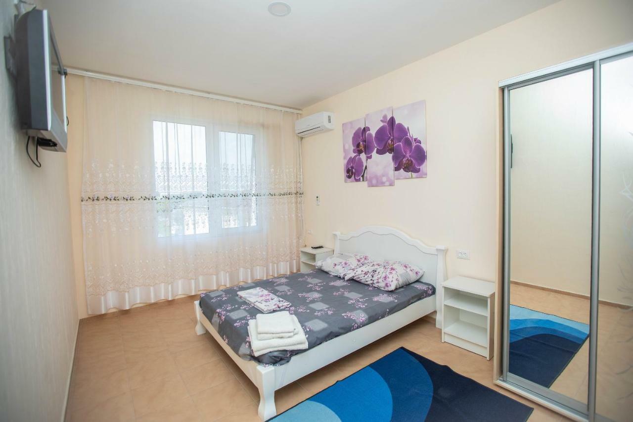 נמל זליזני Amalia Hotel מראה חיצוני תמונה