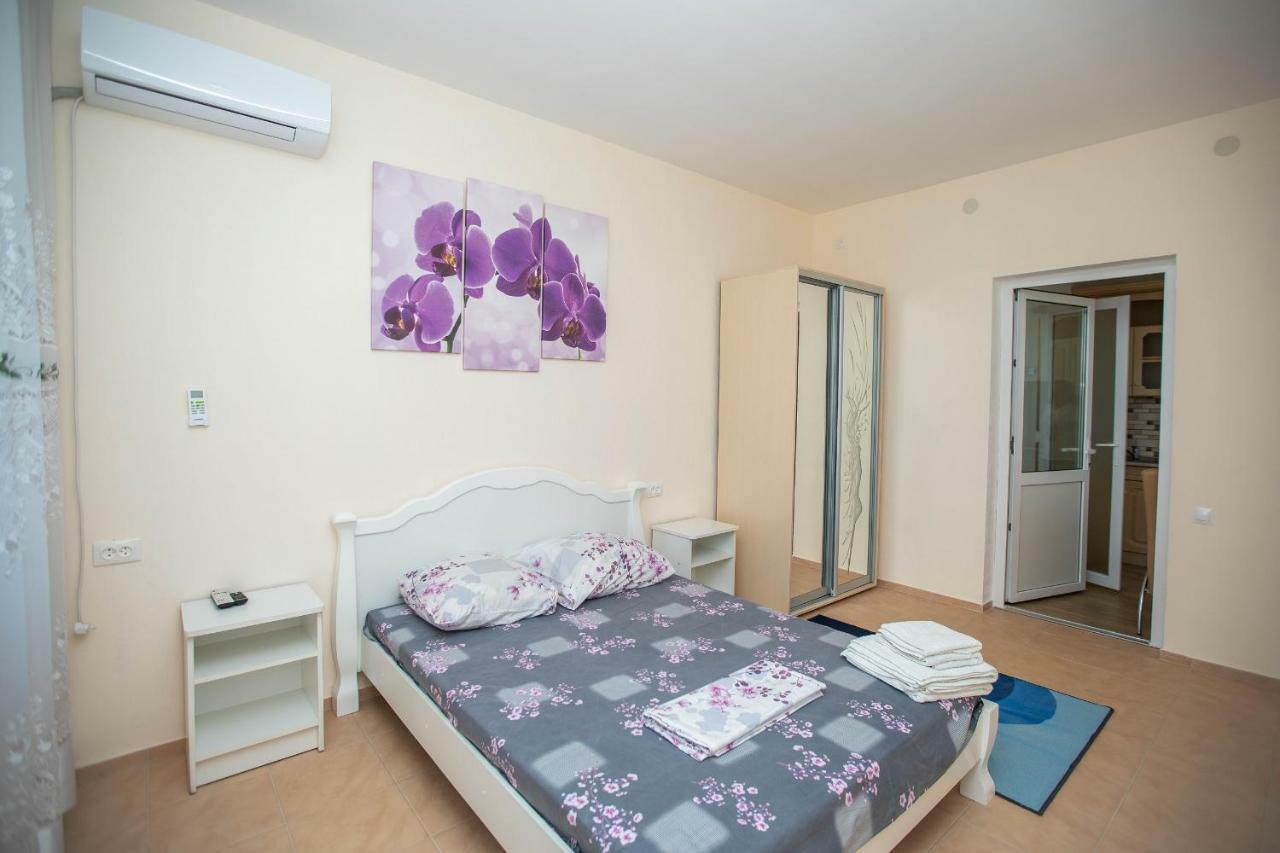 נמל זליזני Amalia Hotel מראה חיצוני תמונה