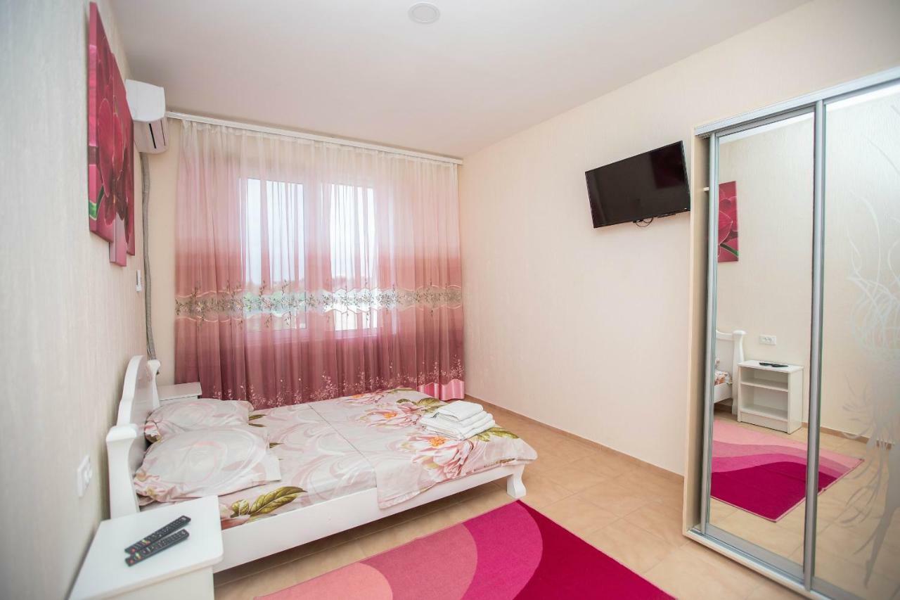 נמל זליזני Amalia Hotel מראה חיצוני תמונה