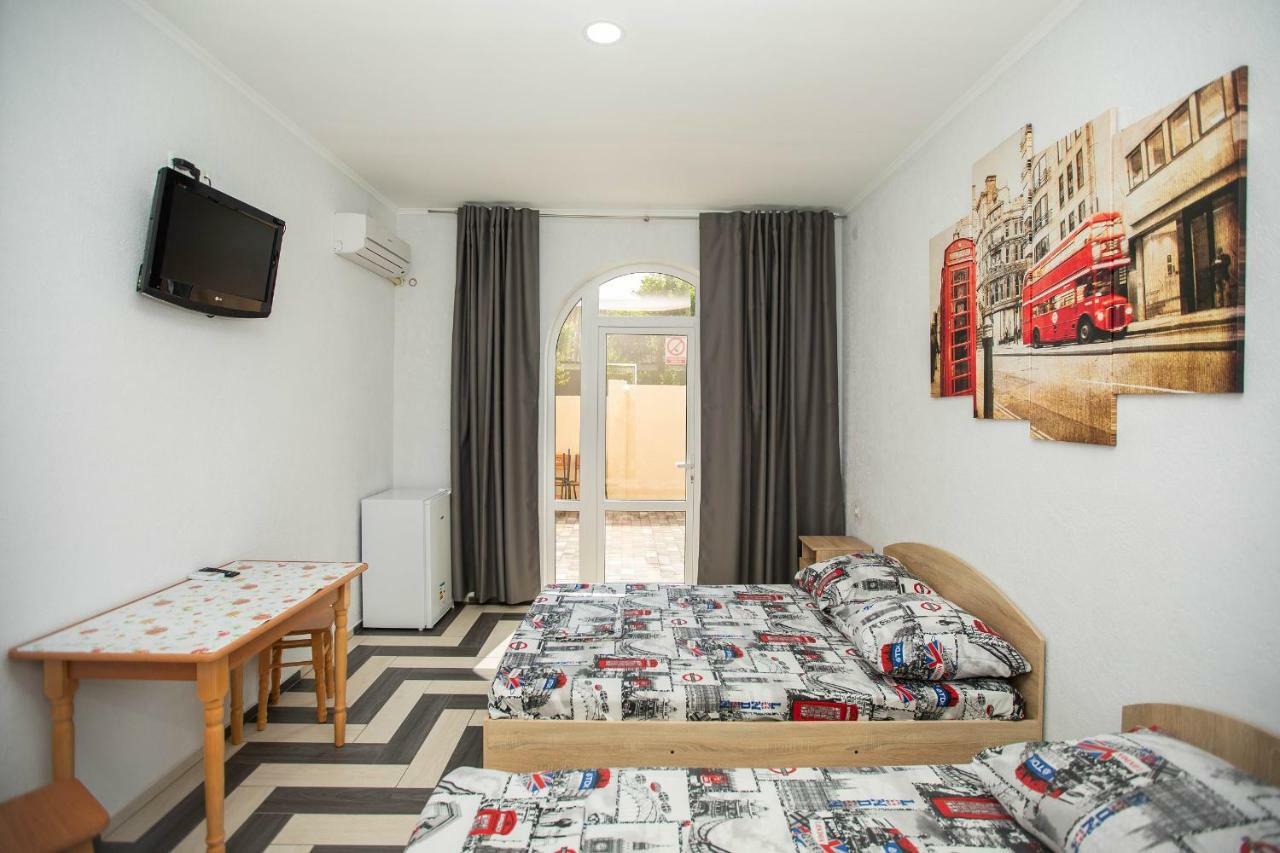 נמל זליזני Amalia Hotel מראה חיצוני תמונה